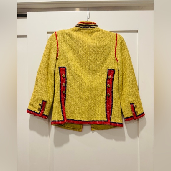 ****SOLD*** Chanel Spring 2006 Runway Yellow Tweed Jacket - Picture 5 of 12